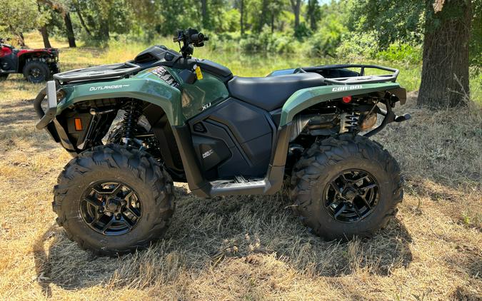 2024 Can-Am Outlander PRO XU HD7