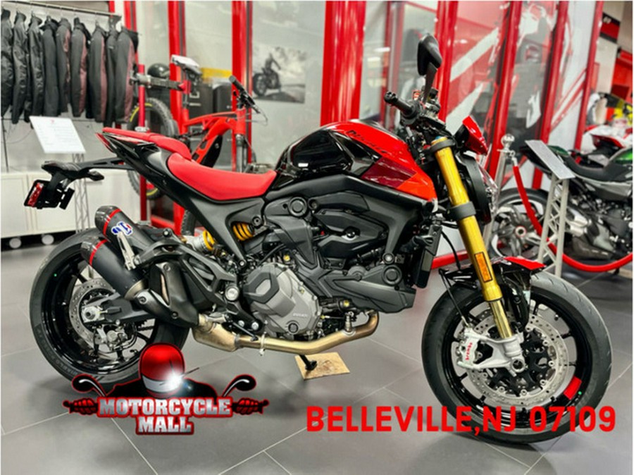 2025 Ducati Monster SP