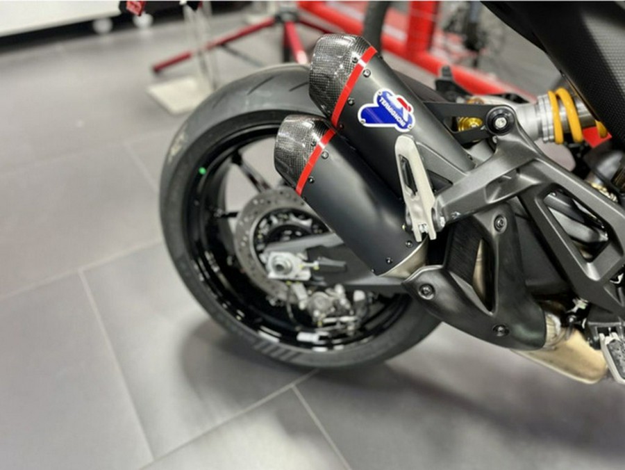 2025 Ducati Monster SP