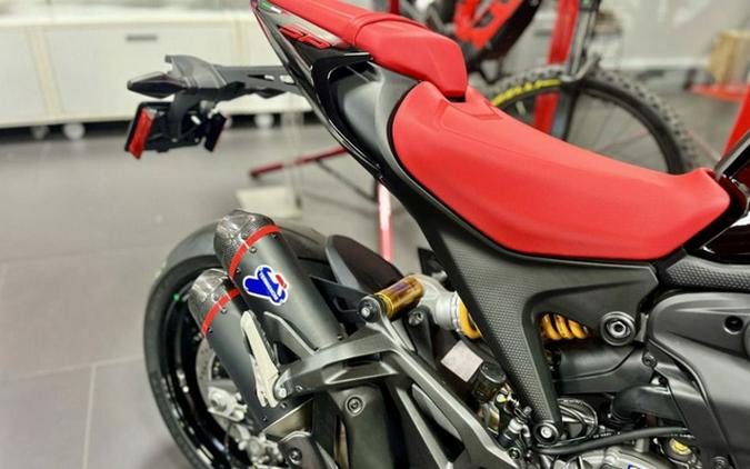 2025 Ducati Monster SP