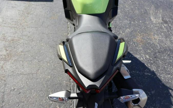 2026 Kawasaki Ninja 500 ABS Metallic Yellowish Green/Ebony SE ABS