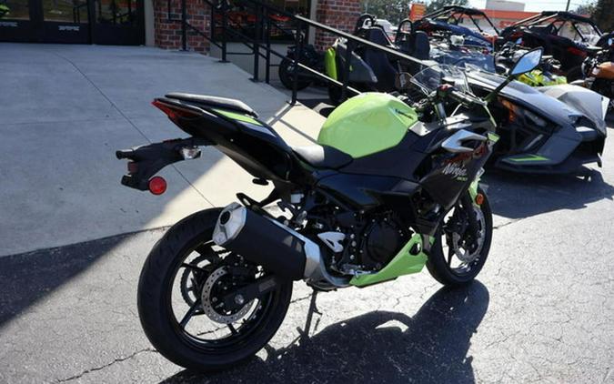 2026 Kawasaki Ninja 500 ABS Metallic Yellowish Green/Ebony SE ABS