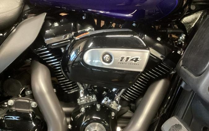 2020 Harley-Davidson Ultra Limited Zephyr Blue/Black Sunglo FLHTK