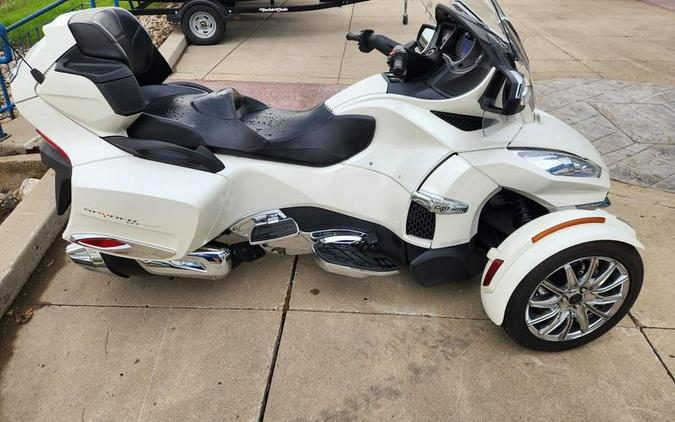 2014 Can-Am® Spyder® RT SM6