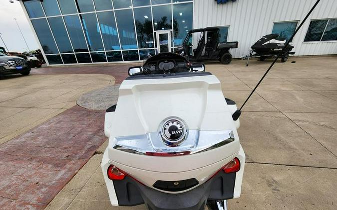 2014 Can-Am® Spyder® RT SM6