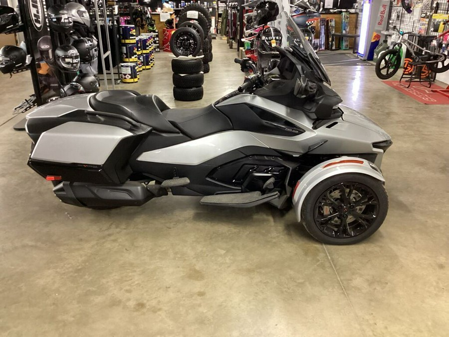 2023 Can-Am™ Spyder RT Base