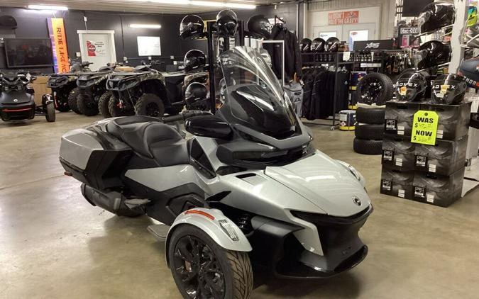 2023 Can-Am™ Spyder RT Base