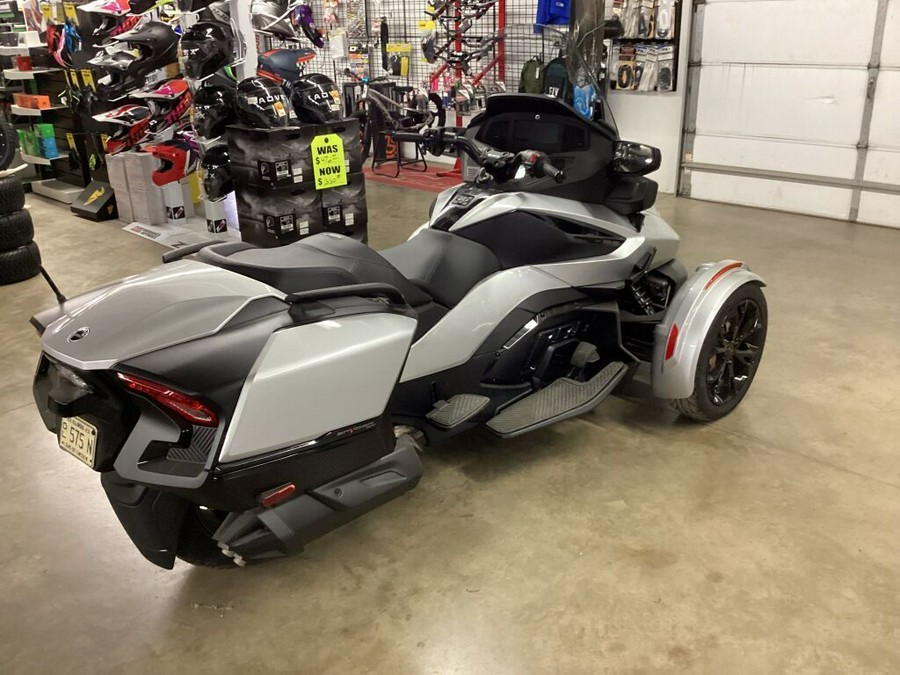 2023 Can-Am™ Spyder RT Base