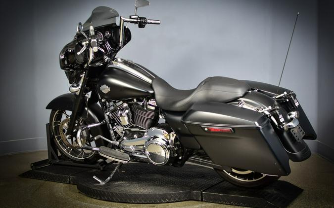 2022 Harley-Davidson Street Glide Special