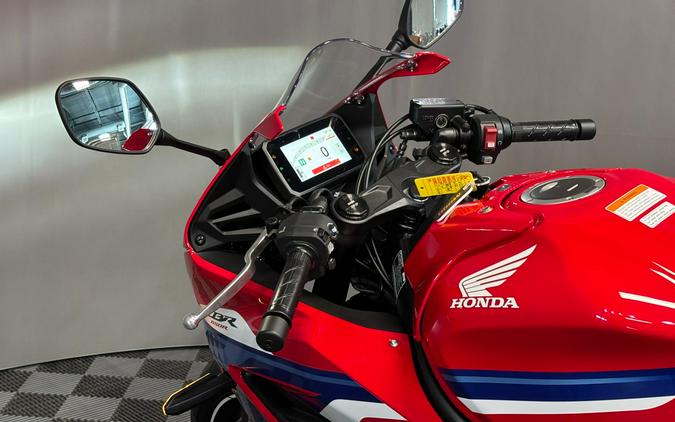 2026 Honda CBR650R E-Clutch