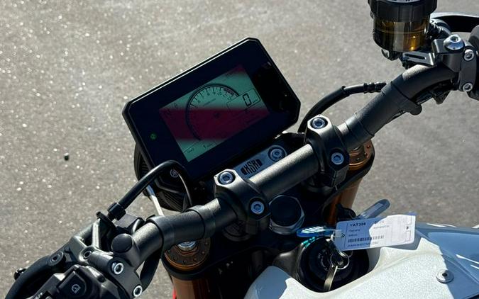 2026 Yamaha XSR900