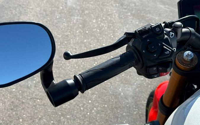 2026 Yamaha XSR900