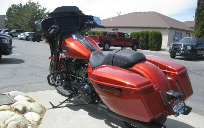 2024 Harley-Davidson Street Glide® Whiskey Fire - Black Finish