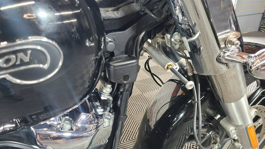 2017 Harley Davidson Freewheeler Flrt