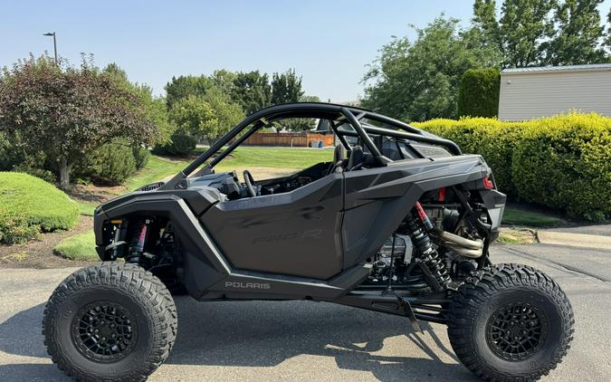 2026 Polaris RZR PRO R ULTIMATE