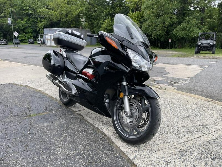 2010 Honda® ST1300A