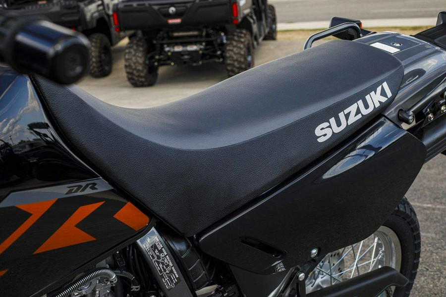 2025 Suzuki DR 650S