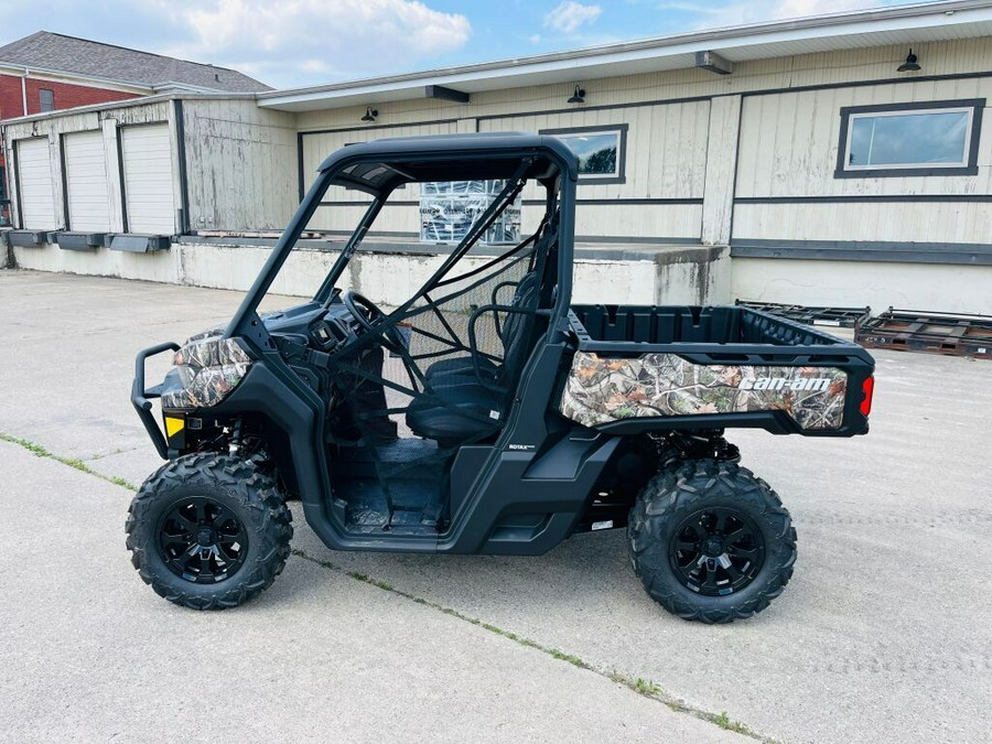 2024 Can-Am™ Defender XT HD7