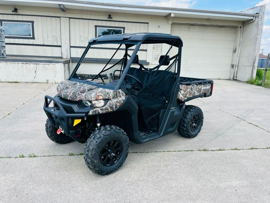 2024 Can-Am™ Defender XT HD7