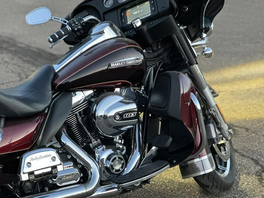 2014 Harley-Davidson® FLHTCU - Electra Glide® Ultra Classic®