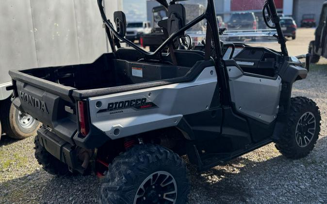 2019 Honda® Pioneer 1000 Limited Edition