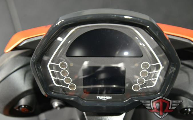 2025 Triumph Street Triple 765 R Matte Baja Orange
