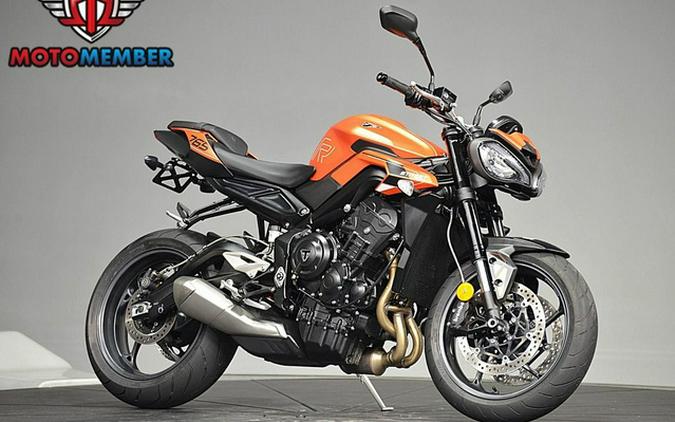 2025 Triumph Street Triple 765 R Matte Baja Orange