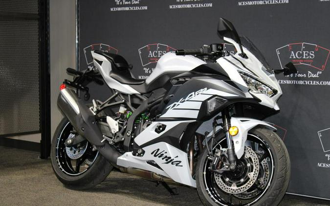 2025 Kawasaki NINJA® ZX™-4RR ABS
