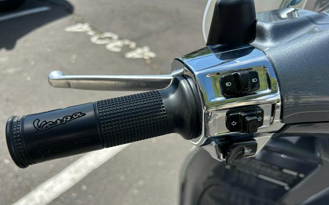 2023 Vespa Primavera 150 Touring