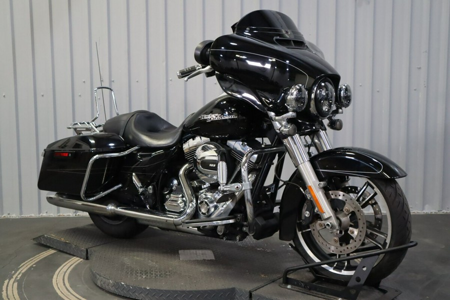 2014 Harley-Davidson Street Glide Special