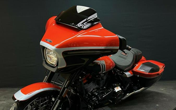 Harley-Davidson CVO™ Street Glide® 2024 FLHXSE LEGENDARY ORNG