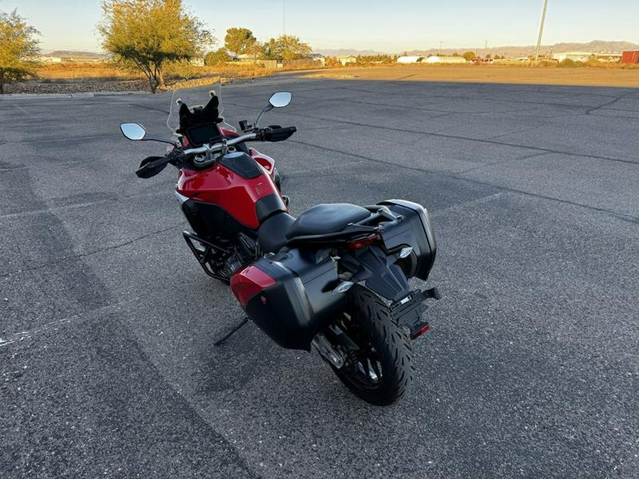 2022 Ducati Multistrada V4S Ducati Red / Alloy Wheels