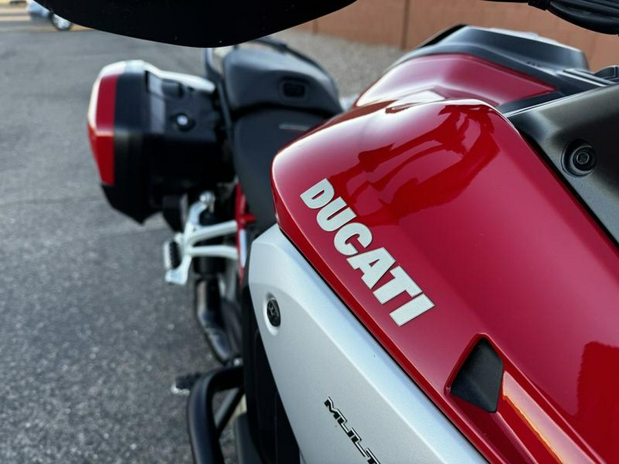 2022 Ducati Multistrada V4S Ducati Red / Alloy Wheels