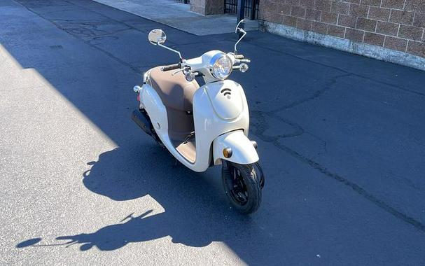 2013 Honda® Metropolitan