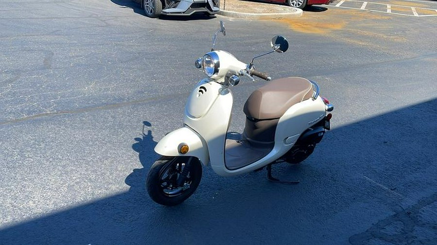 2013 Honda® Metropolitan