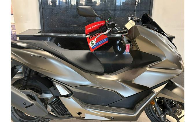 2024 Honda PCX ABS