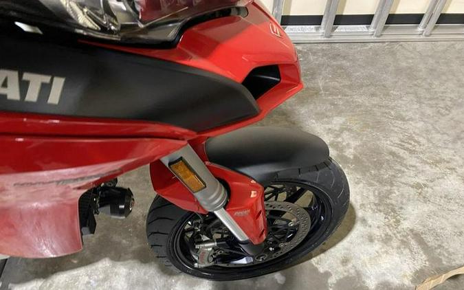 2019 Ducati Multistrada 1260 S Touring Red