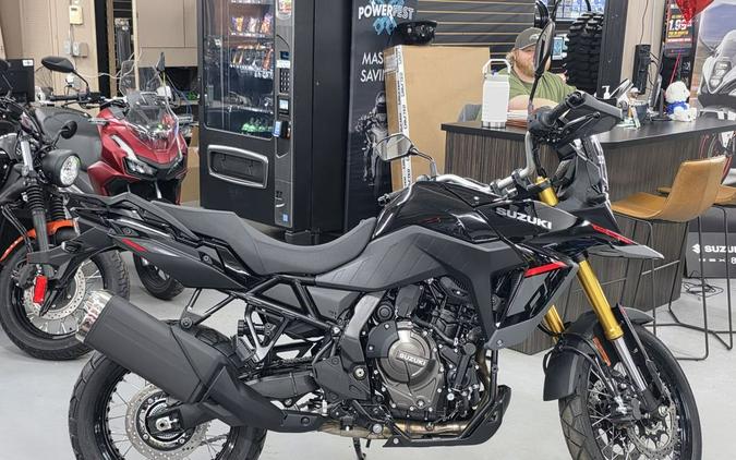2025 Suzuki V-Strom 800DE