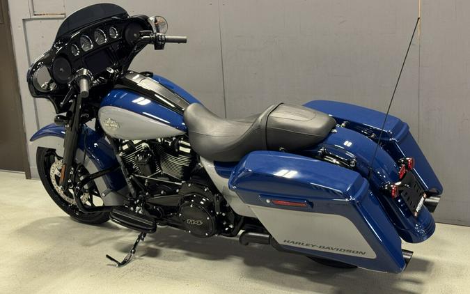 FLHXS 2023 Street Glide® Special