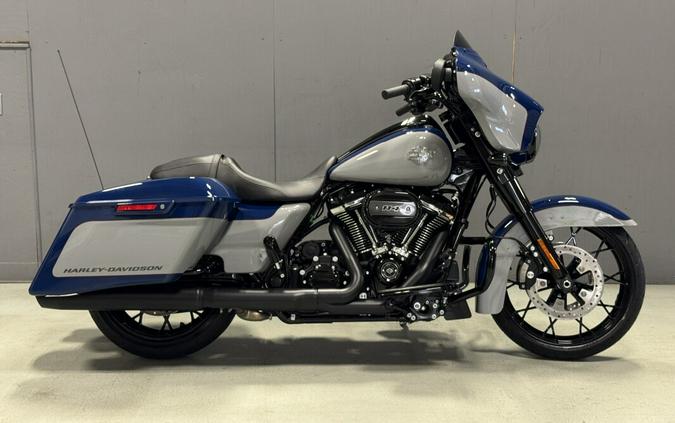 FLHXS 2023 Street Glide® Special