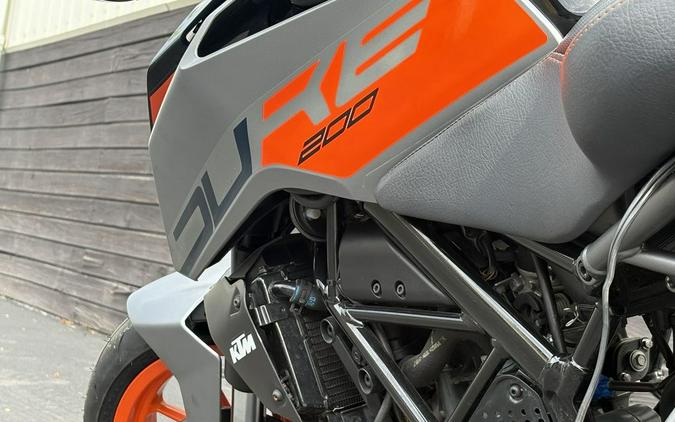 2023 KTM 200 Duke