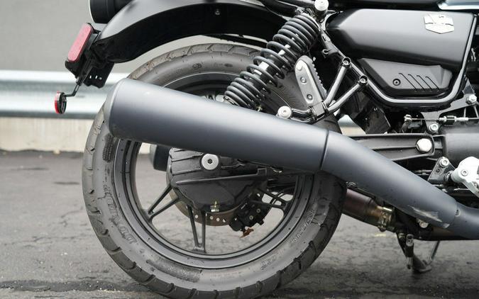 2021 Moto Guzzi V7 Stone E5