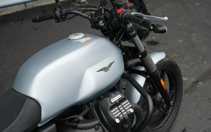2021 Moto Guzzi V7 Stone E5