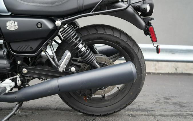 2021 Moto Guzzi V7 Stone E5
