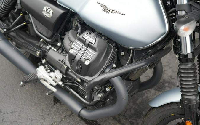 2021 Moto Guzzi V7 Stone E5