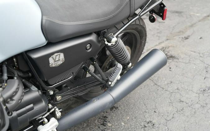 2021 Moto Guzzi V7 Stone E5
