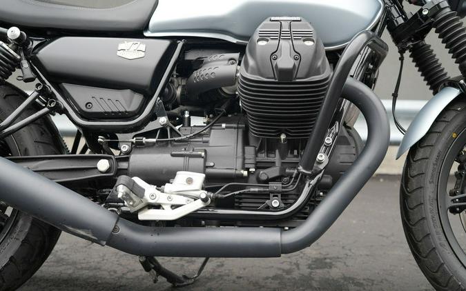 2021 Moto Guzzi V7 Stone E5