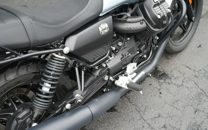 2021 Moto Guzzi V7 Stone E5