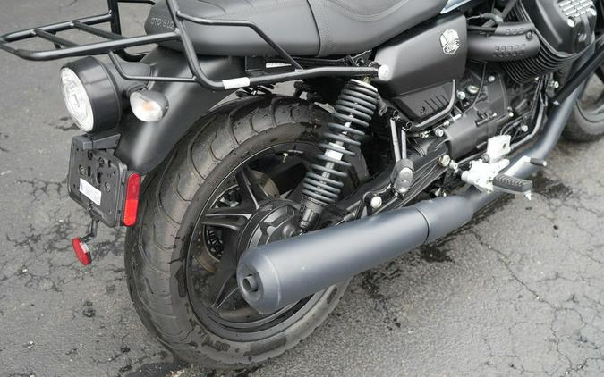 2021 Moto Guzzi V7 Stone E5
