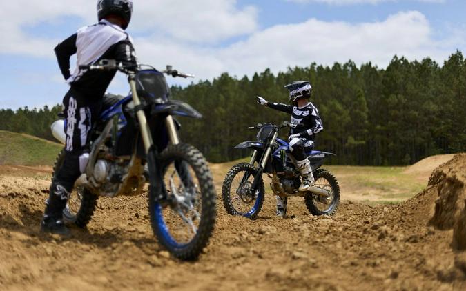 2027 Yamaha YZ450F Monster Energy Edition